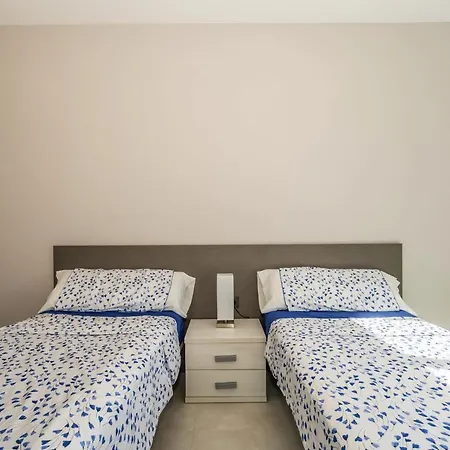 Giallo * グアルダマル・デル・セグラ